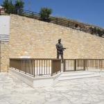 monument_axilea_piritzi_1